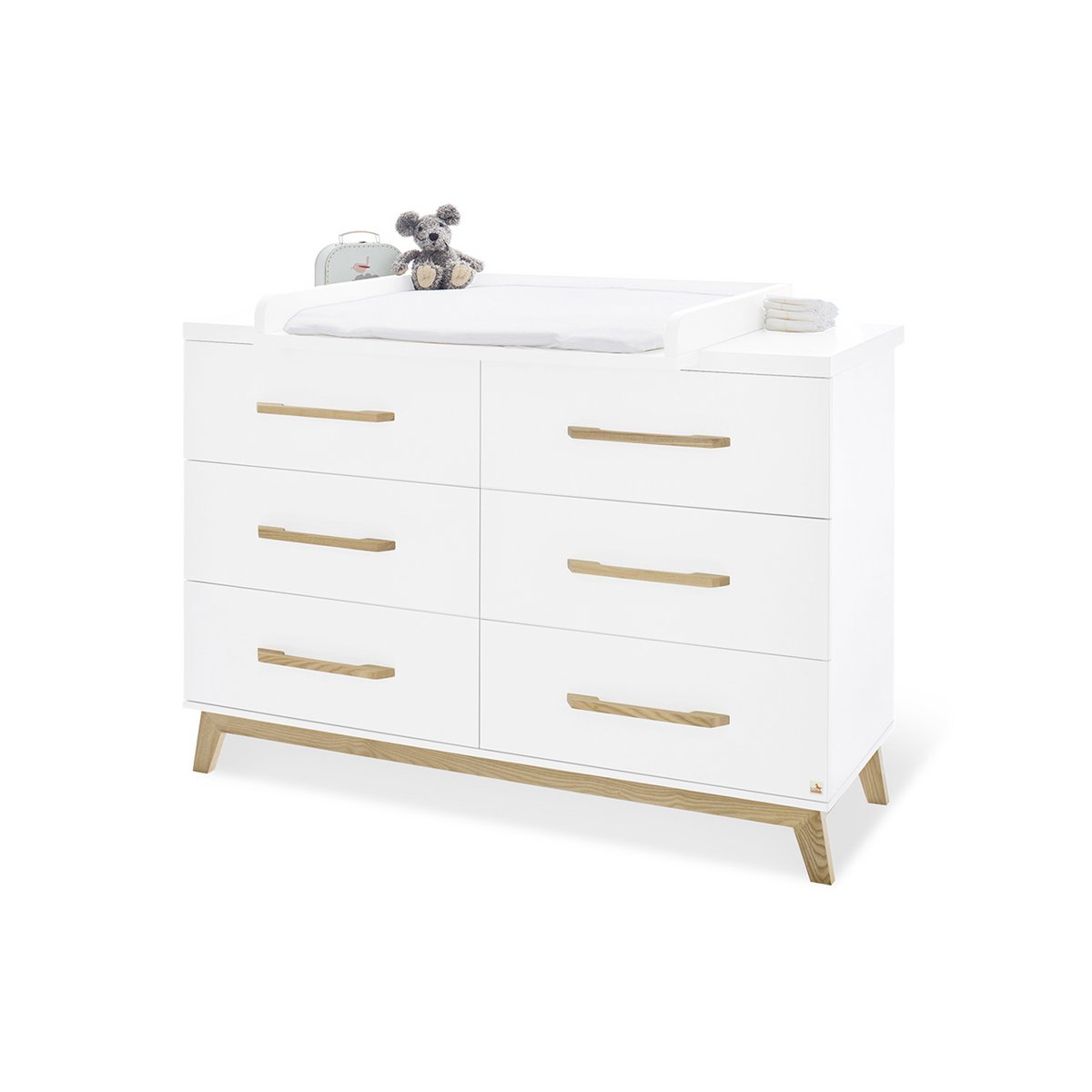 Startset 'Hilda & Riva' extra breed, wit, incl. wandplank
3 delen: huisbed, extra brede commode, wandplank