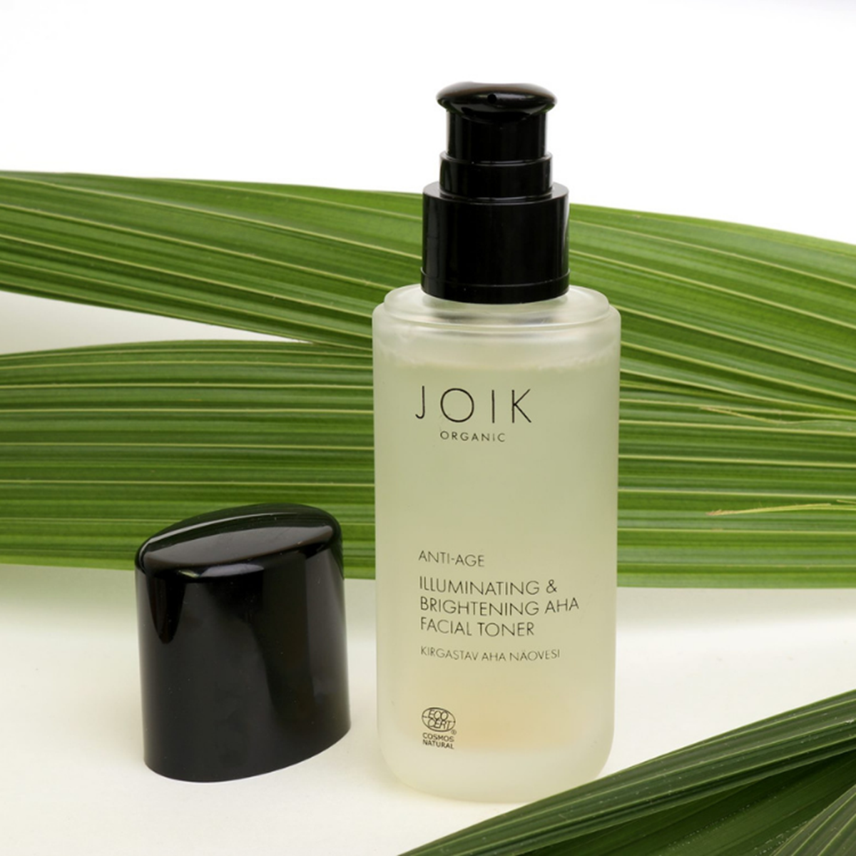 JOIK Organic Vegan Illuminating & Brightening AHA Facial Toner 100ml