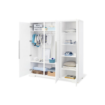 Kinderkamer 'Polar' extra breed groot, incl. wandplank4 onderdelen: ledikant, extra brede commode, grote kledingkast, wandplank