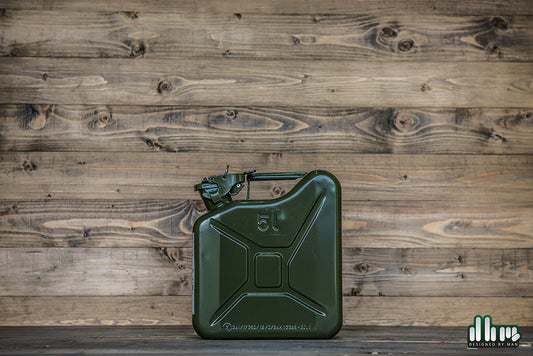 Stalen Jerrycan 5L - Groen - Hoogwaardig staal - Decoratief Item - Origineel Cadeau